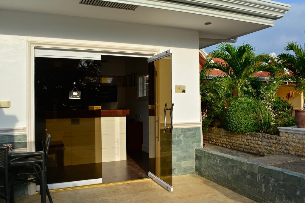 Olivia Resort Serviced Apartments And Bungalows Panglao Exteriér fotografie