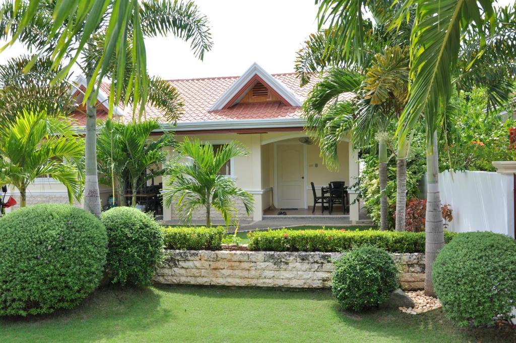 Olivia Resort Serviced Apartments And Bungalows Panglao Pokoj fotografie